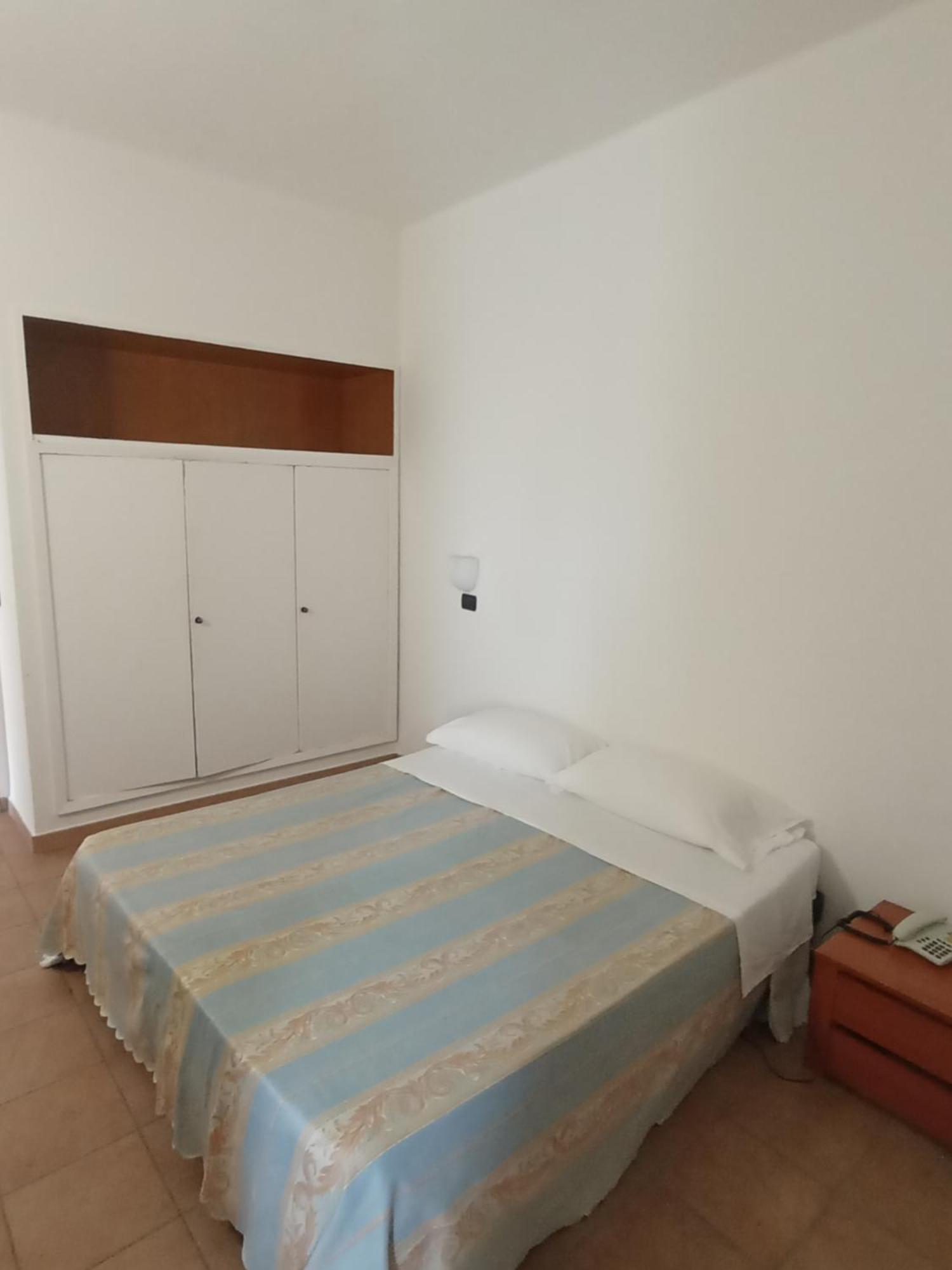 Hotel Beaurivage Senigallia Exteriör bild