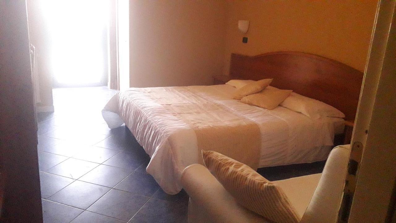 Hotel Beaurivage Senigallia Exteriör bild