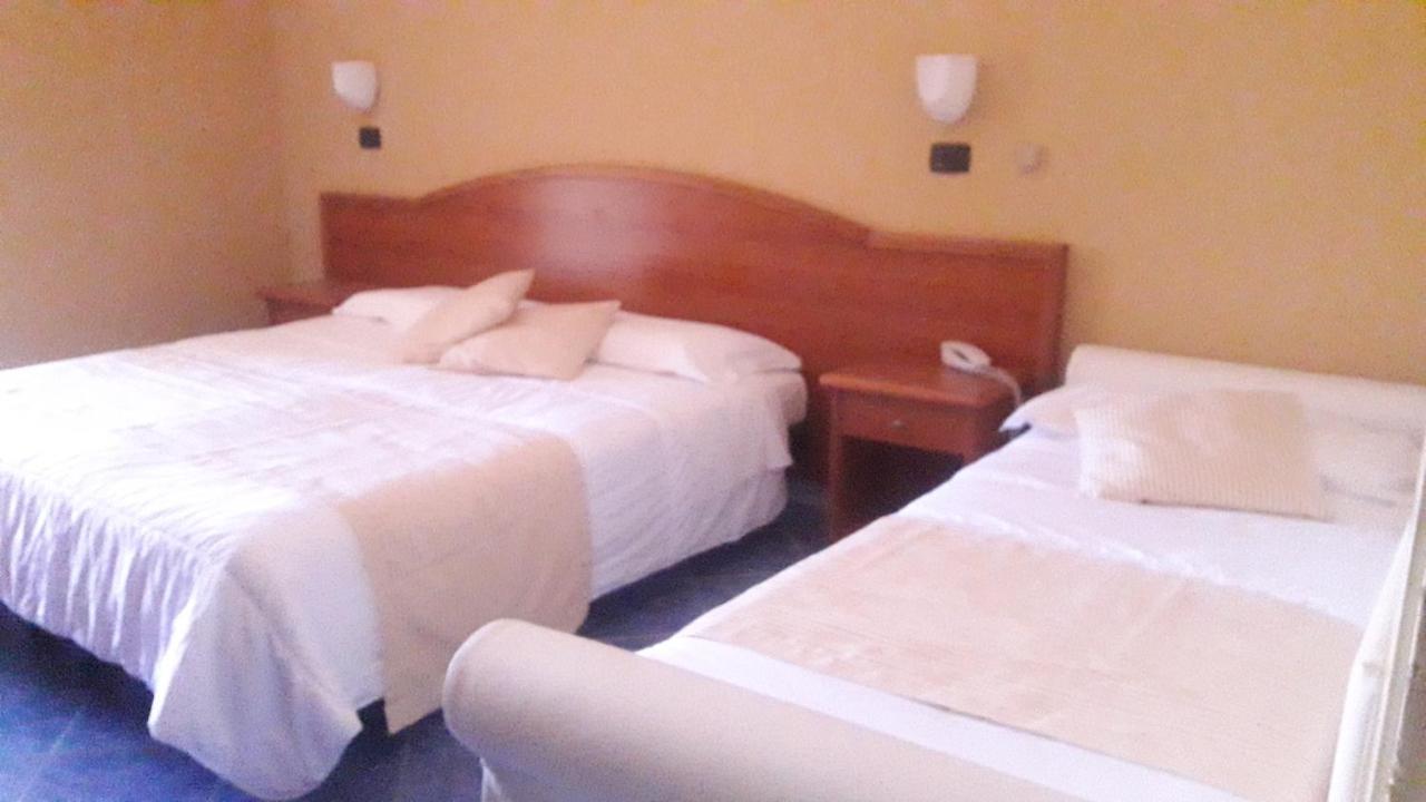 Hotel Beaurivage Senigallia Exteriör bild
